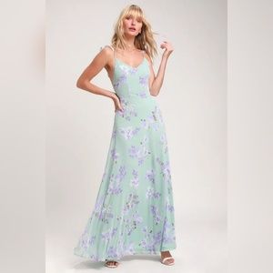 Lulus Meteoric Rise in Sage Floral